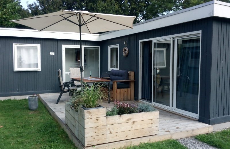 251 06 tommy 6409ef5a02c96