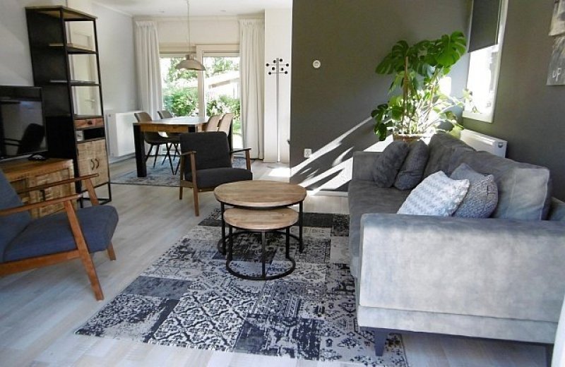 350 2 wohnzimmer tommy