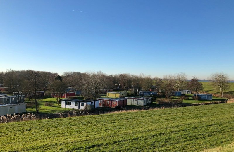 Dijk zijzicht chalets